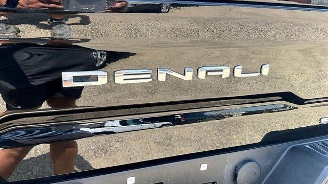 2025 GMC Sierra 2500HD Denali Ultimate