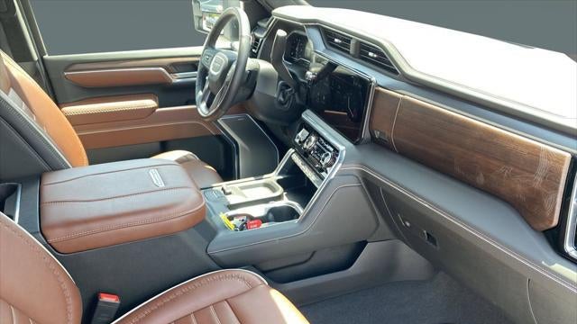 2025 GMC Sierra 2500HD Denali Ultimate