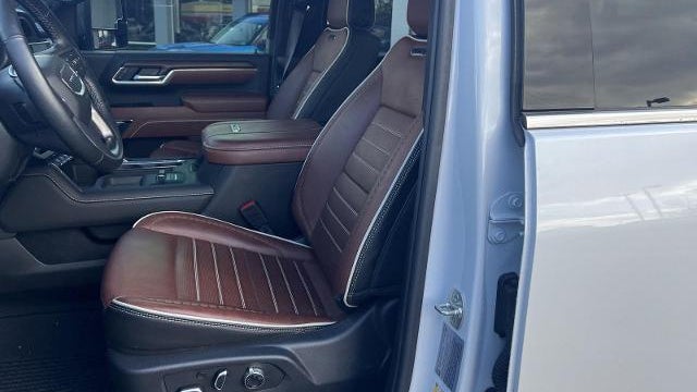 2025 GMC Sierra 2500HD Denali Ultimate