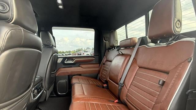 2025 GMC Sierra 2500HD Denali Ultimate