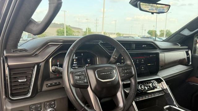2025 GMC Sierra 2500HD Denali Ultimate