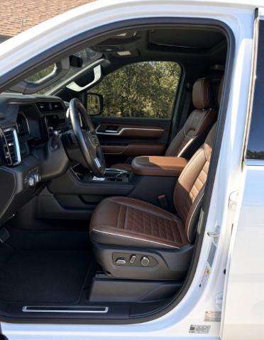 2025 GMC Sierra Hd - $76,065