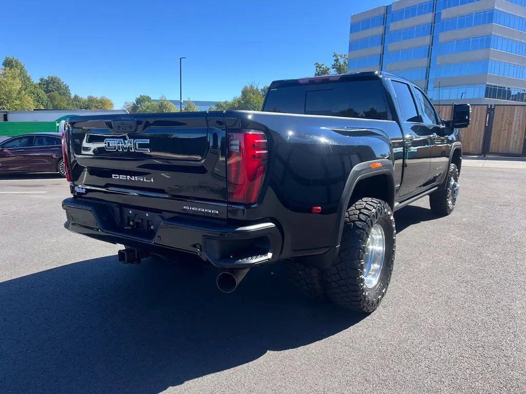 2026 GMC Sierra Hd - $89,001