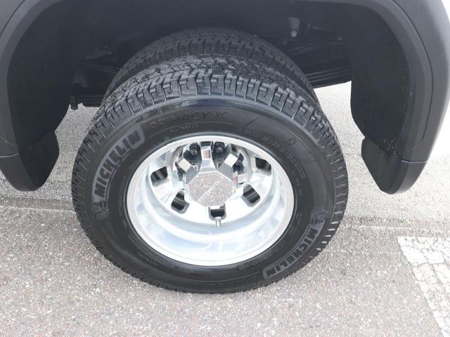 2025 GMC Sierra Hd - $82,676