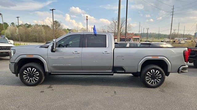 2026 GMC Sierra 3500HD Denali Ultimate