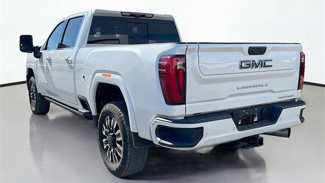 2025 GMC Sierra 3500HD Denali Ultimate