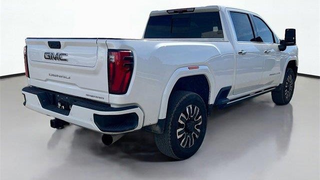 2025 GMC Sierra 3500HD Denali Ultimate