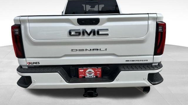 2025 GMC Sierra 3500HD Denali Ultimate
