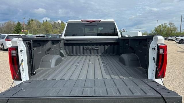 2025 GMC Sierra 3500HD Denali Ultimate