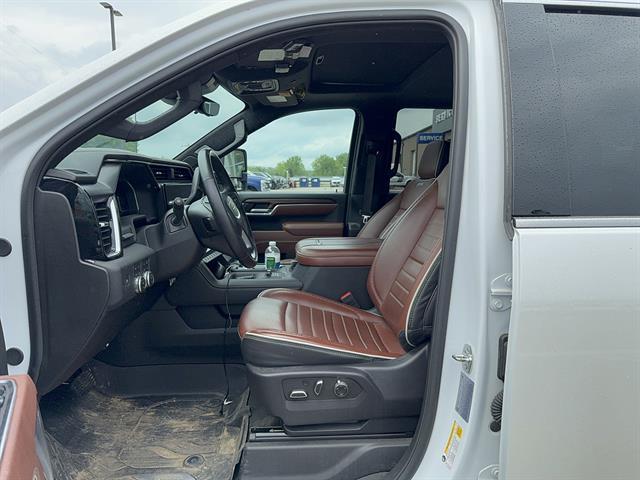 2025 GMC Sierra Hd - $79,900