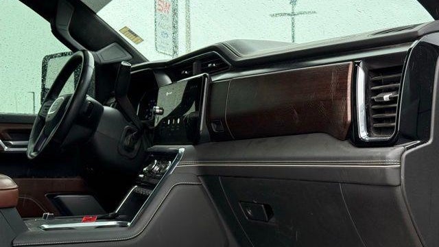 2025 GMC Sierra 3500HD Denali Ultimate