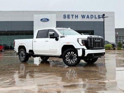 Photo of a 2025 GMC Sierra 3500HD 4X4 Denali Ultimate 4DR Crew Cab SB SRW for sale