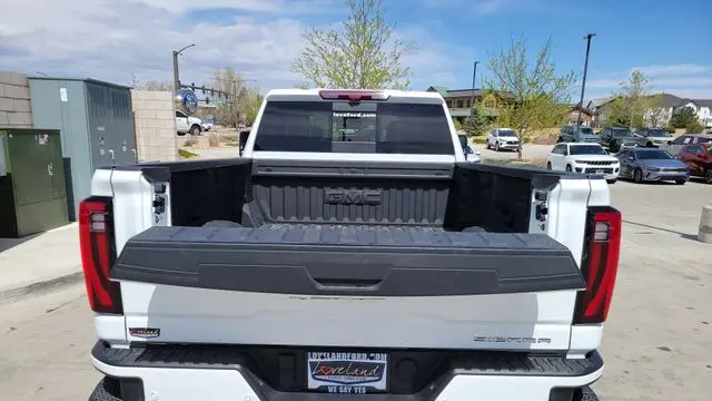2025 GMC Sierra 3500HD Denali Ultimate