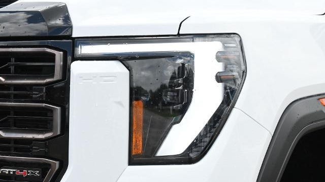 2025 GMC Sierra 2500HD AT4X
