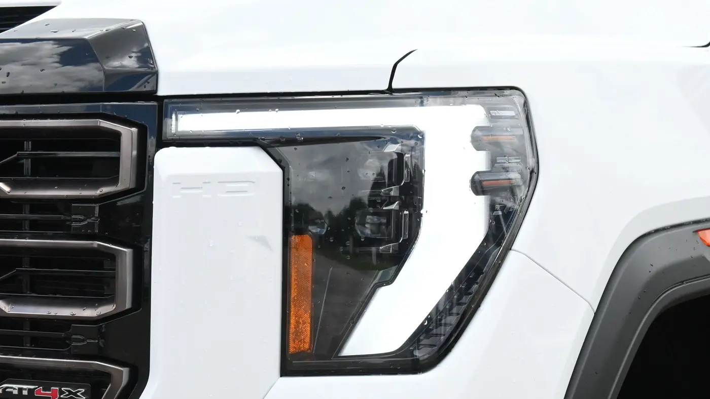 2025 GMC Sierra 2500HD AT4X