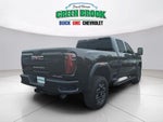 2025 Sierra 2500HD Thumbnail 9