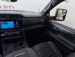 2025 Sierra 2500HD Thumbnail 29