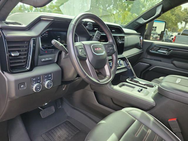2025 GMC Sierra Hd - $79,500