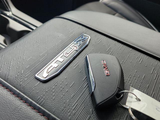 2025 GMC Sierra Hd - $79,500