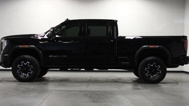 2025 GMC Sierra 2500HD AT4X