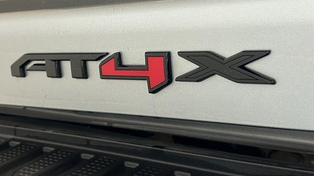 2025 GMC Sierra 2500HD AT4X