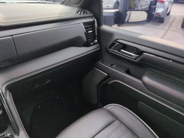 2025 GMC Sierra Hd - $85,895