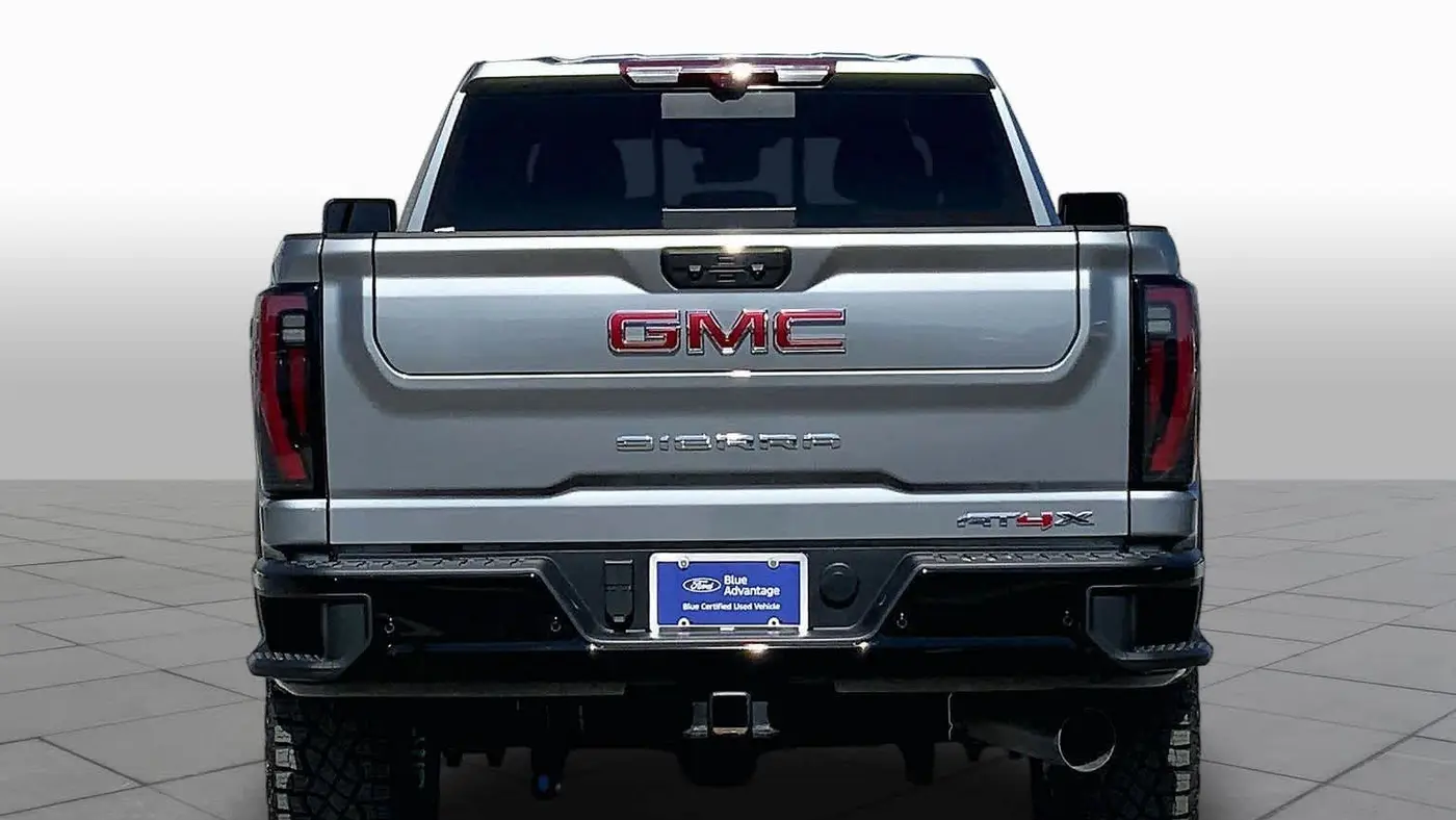 2025 GMC Sierra 2500HD AT4X