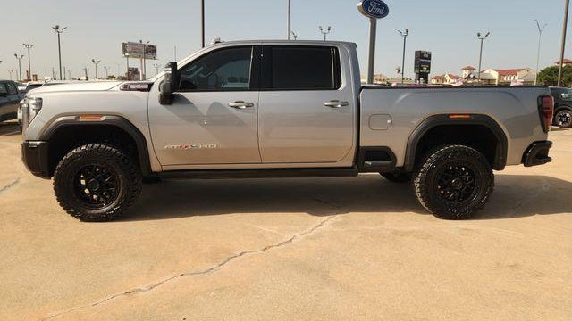 2025 GMC Sierra 2500HD AT4X