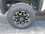 2025 Sierra 2500HD Thumbnail 5
