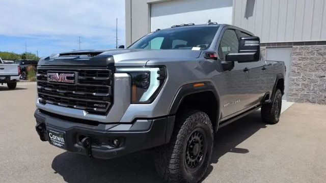 2025 GMC Sierra 2500HD AT4X