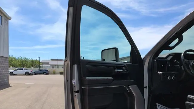 2025 GMC Sierra 2500HD AT4X