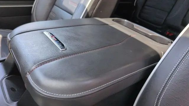 2025 GMC Sierra 2500HD AT4X