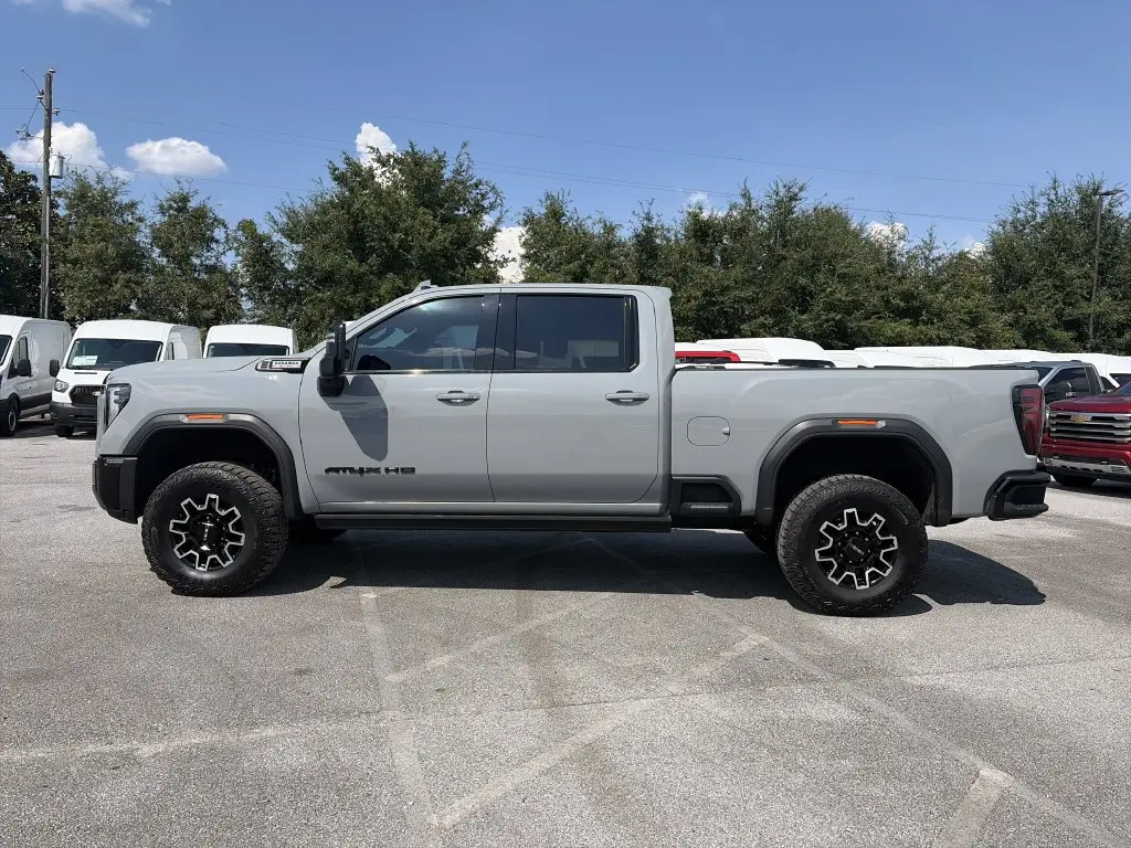 2025 GMC Sierra Hd - $80,430