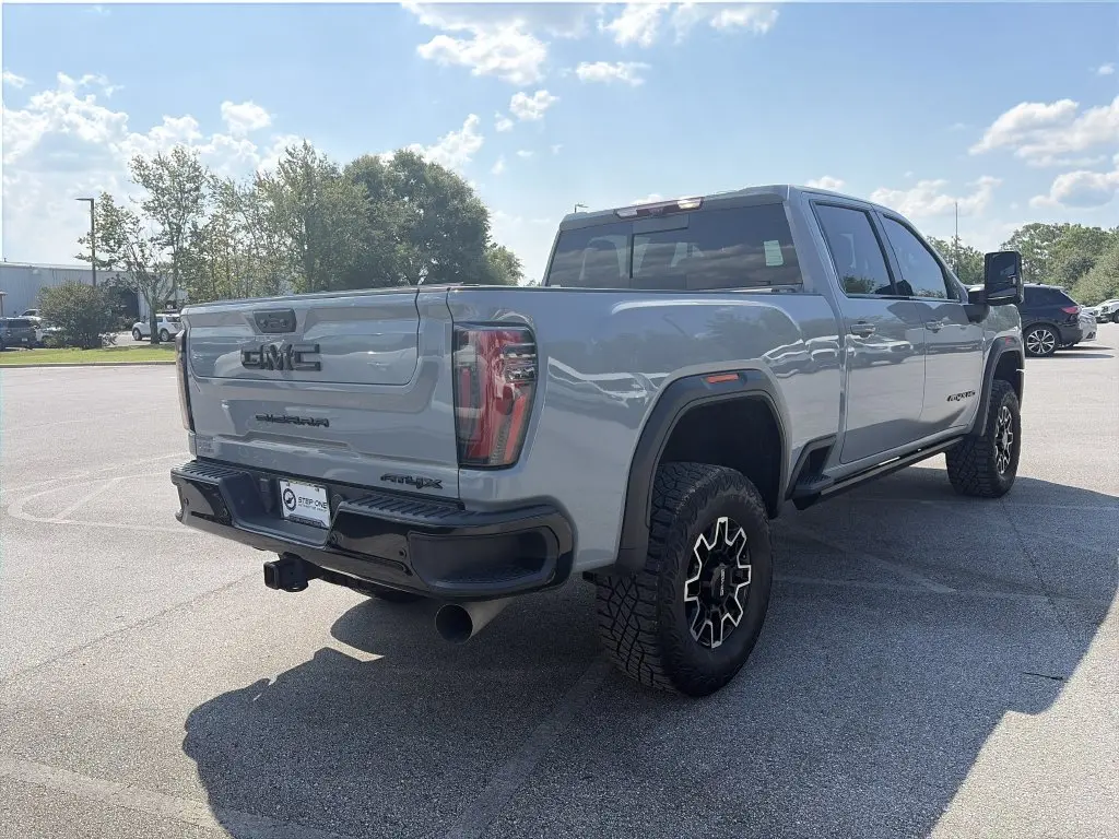 2025 GMC Sierra Hd - $80,430