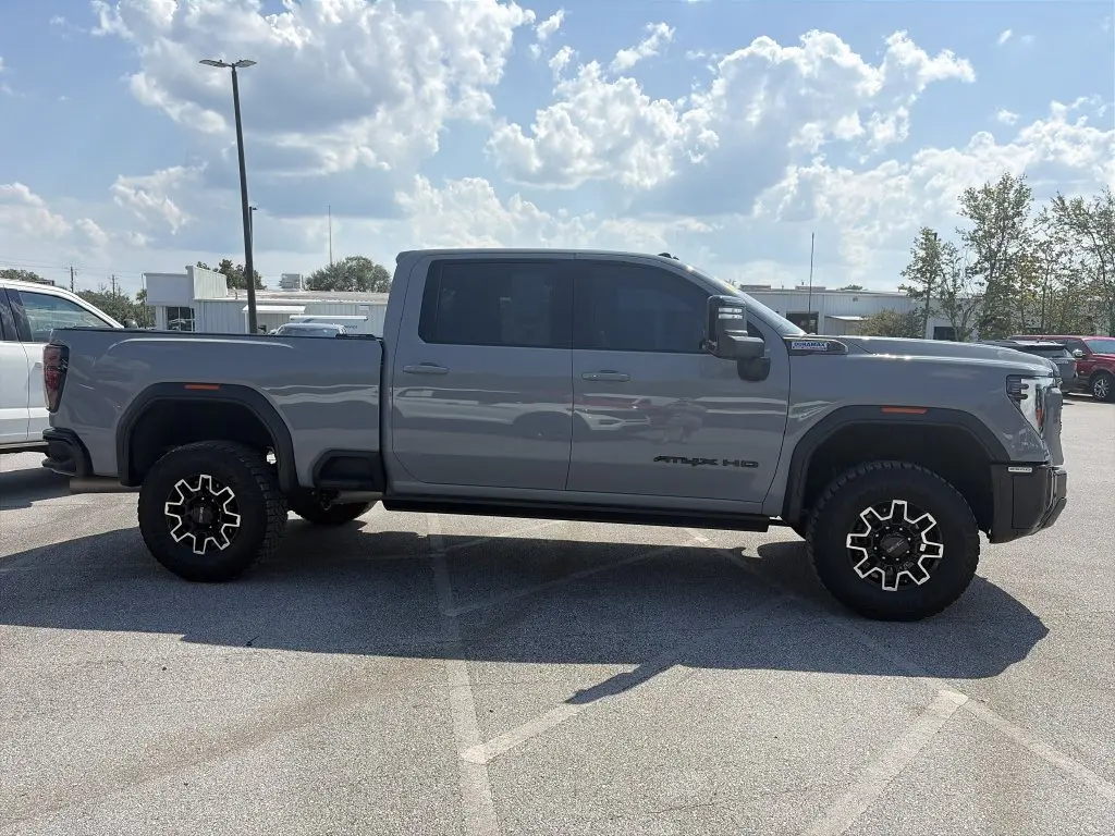 2025 GMC Sierra Hd - $80,430