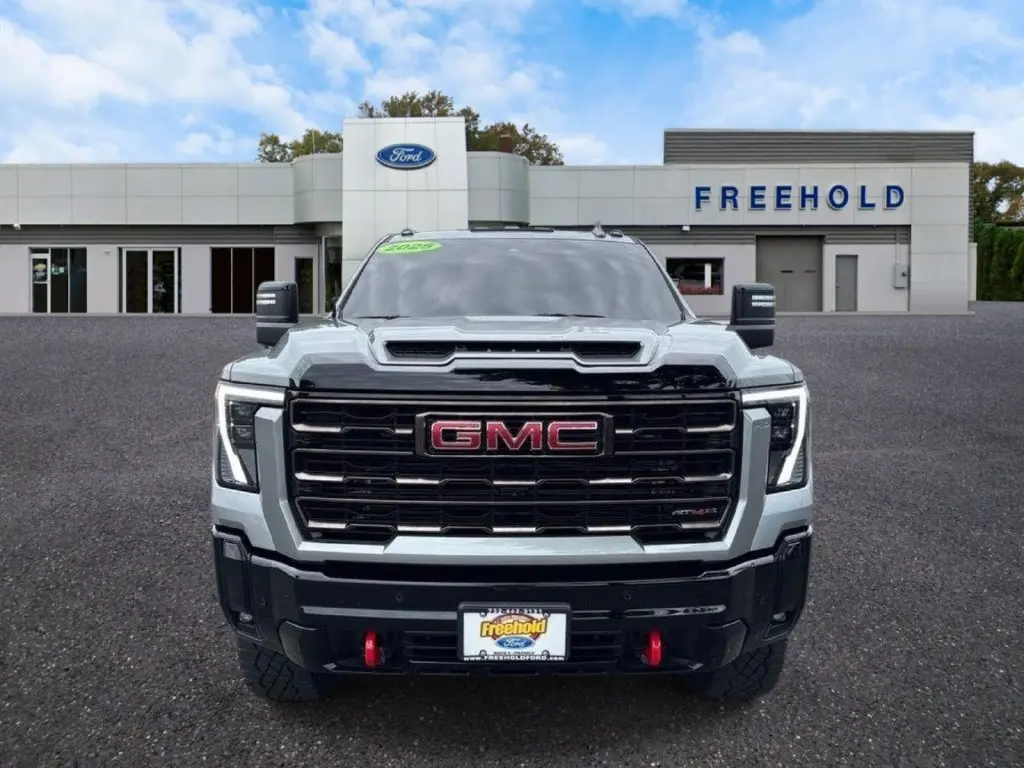 2025 GMC Sierra Hd - $72,995