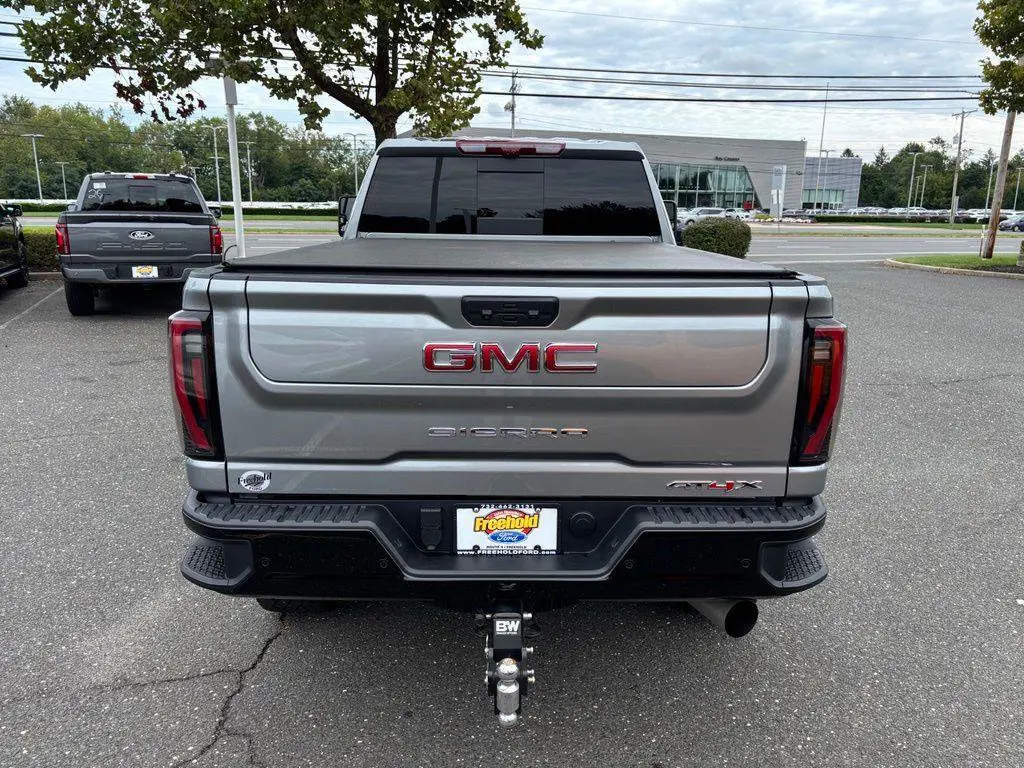 2025 GMC Sierra Hd - $72,995