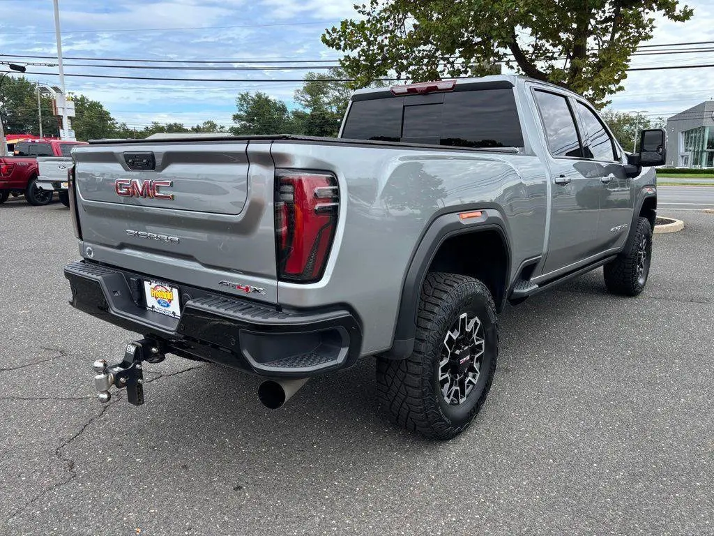 2025 GMC Sierra Hd - $72,995