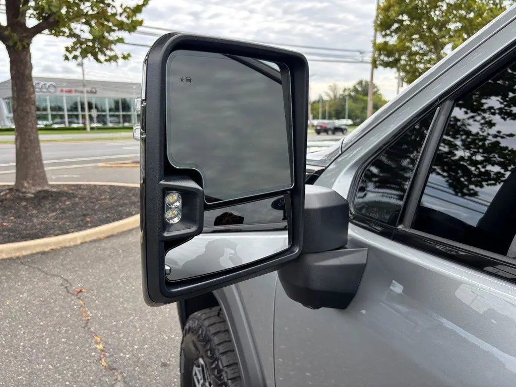 2025 GMC Sierra Hd - $72,995