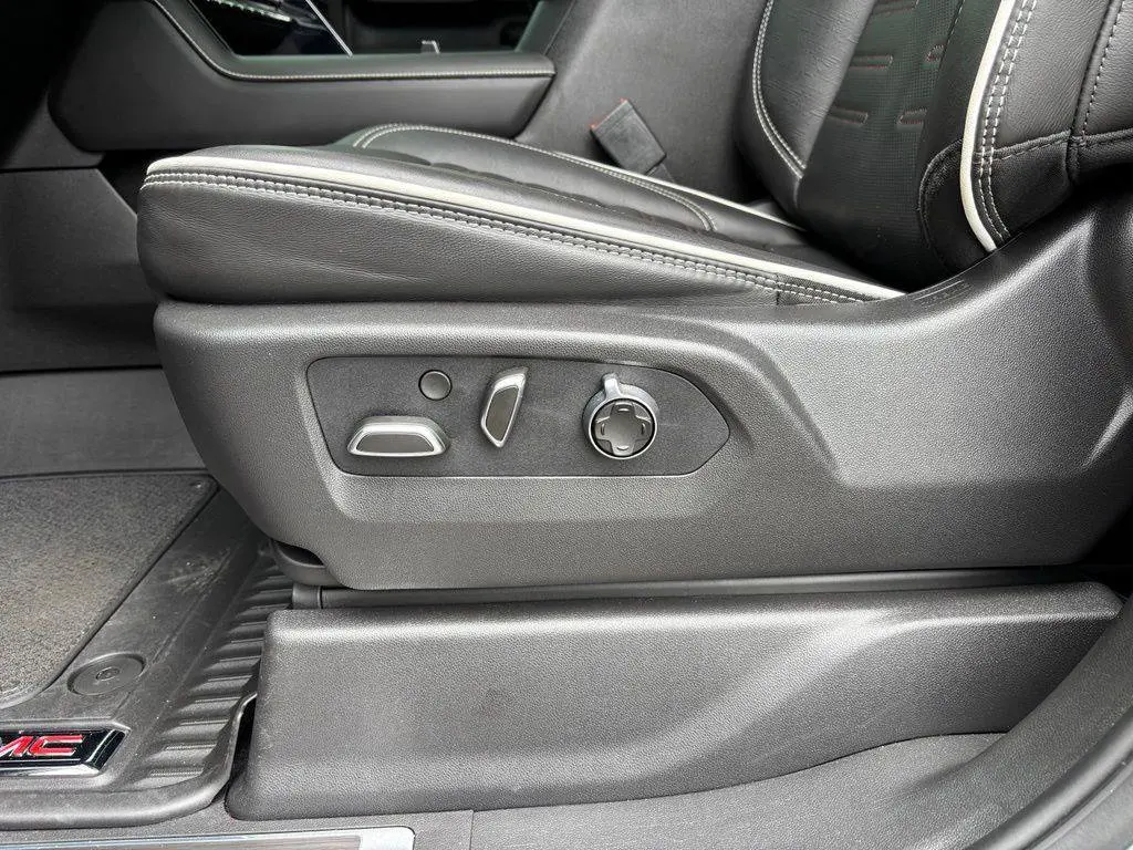 2025 GMC Sierra Hd - $72,995