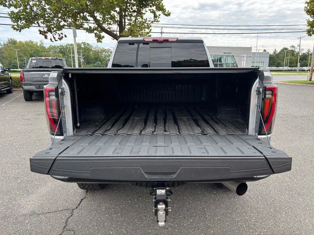 2025 GMC Sierra Hd - $72,995