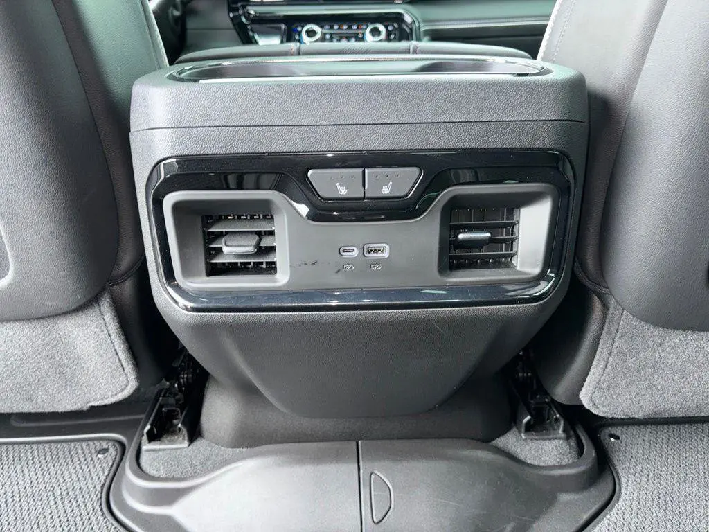 2025 GMC Sierra Hd - $72,995