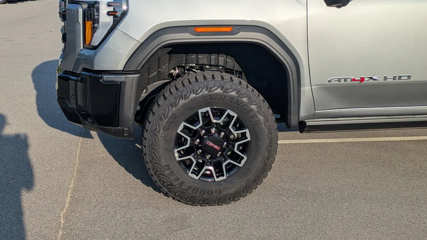 2026 GMC Sierra 2500HD AT4X