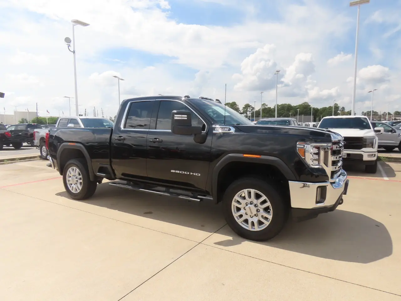 2022 GMC Sierra Hd - $41,999