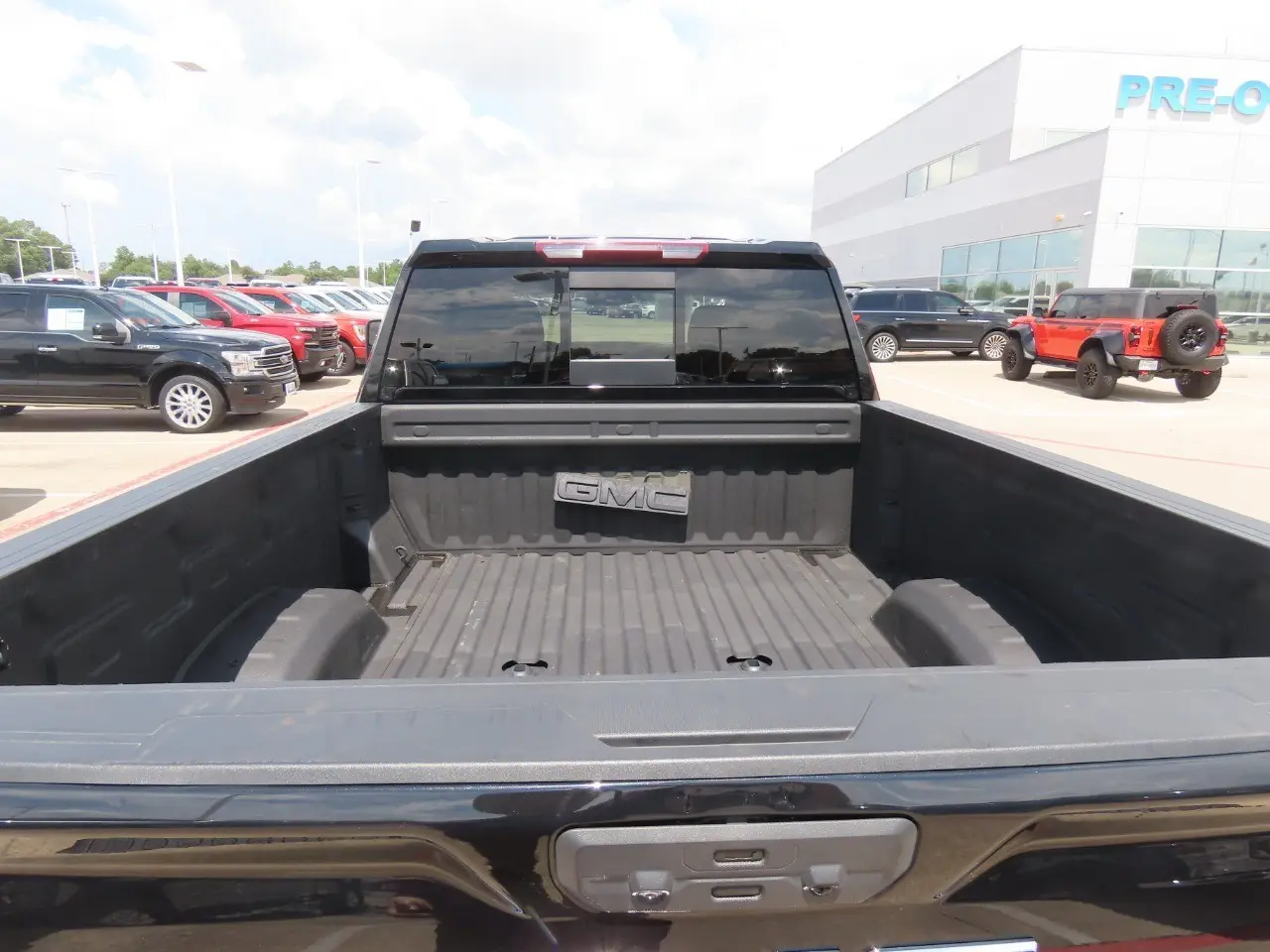 2022 GMC Sierra Hd - $41,999