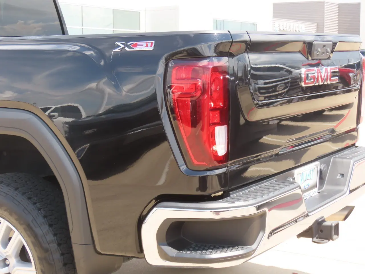 2022 GMC Sierra Hd - $41,999