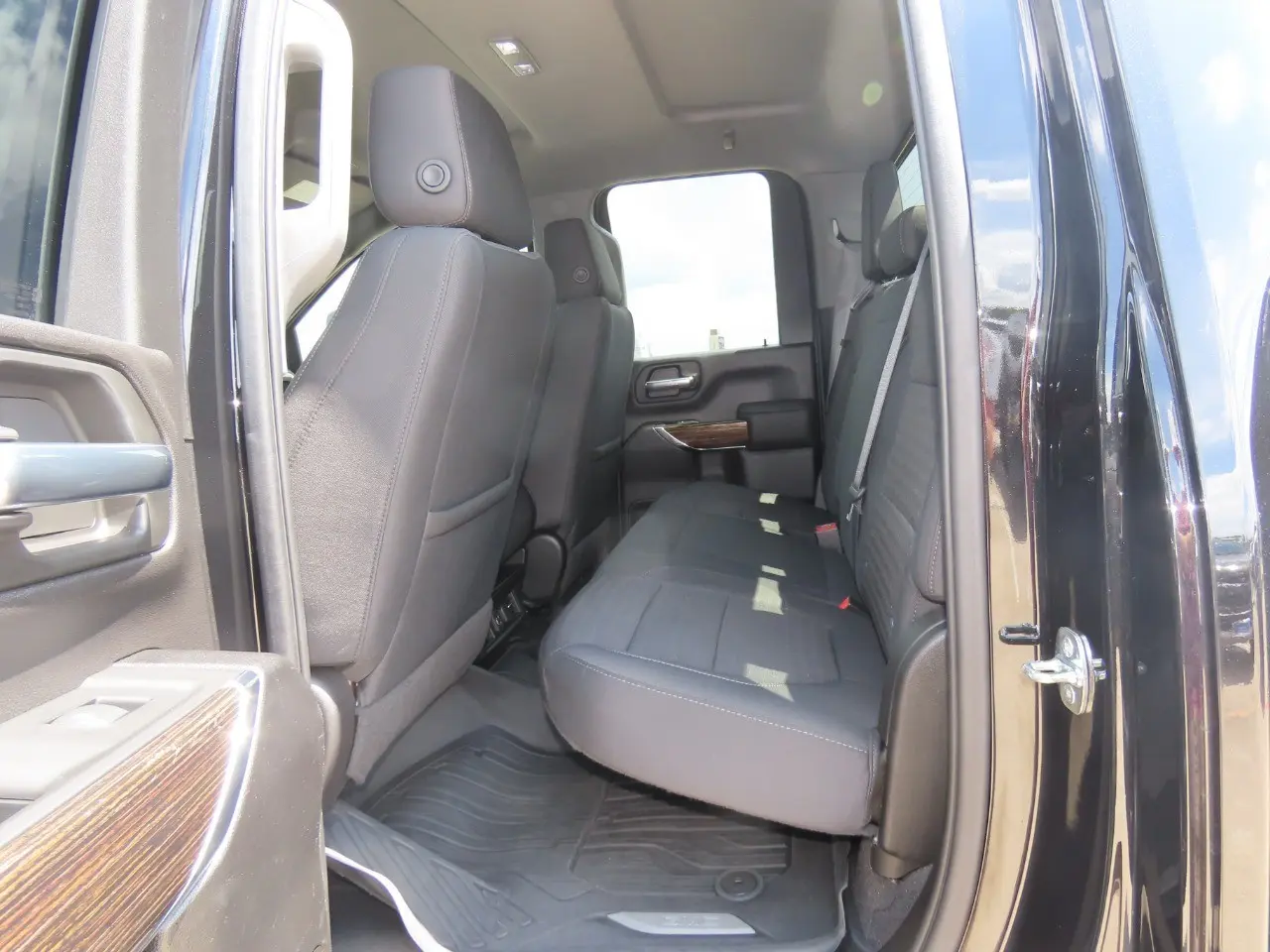 2022 GMC Sierra Hd - $41,999