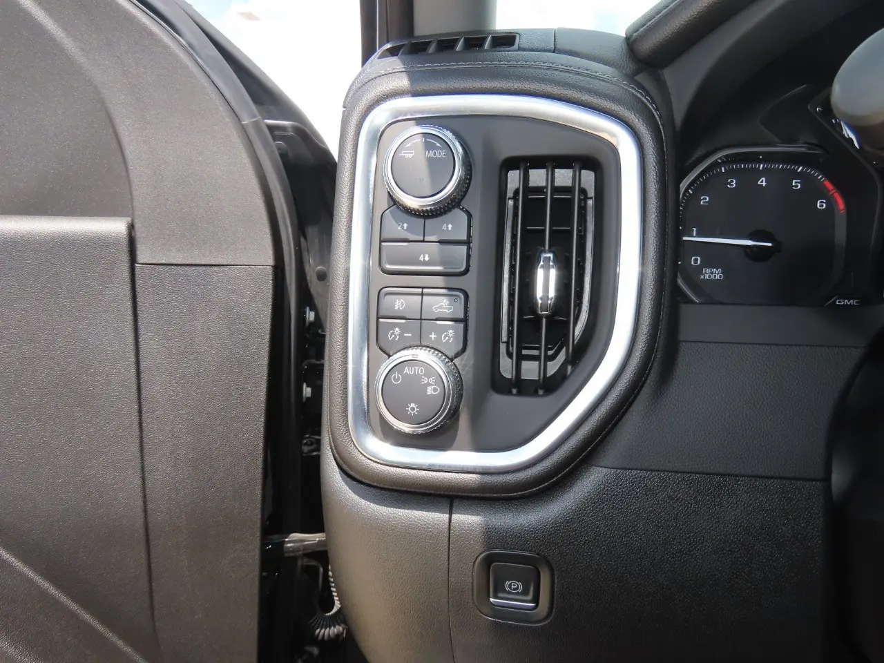 2022 GMC Sierra Hd - $41,999
