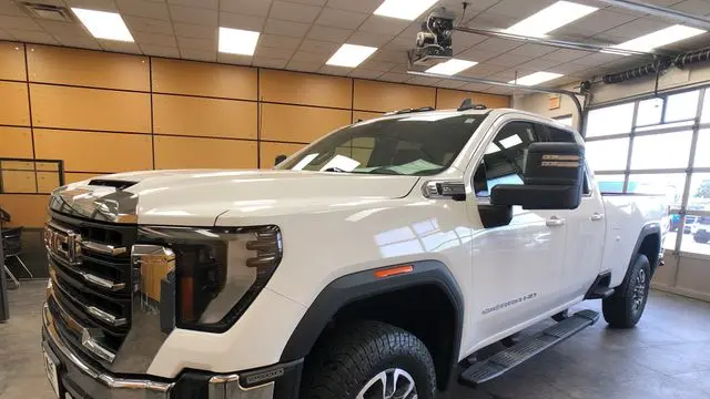 2024 GMC Sierra 2500HD SLE