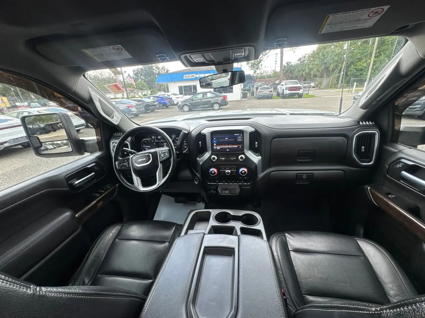 2022 GMC Sierra Hd - $35,687
